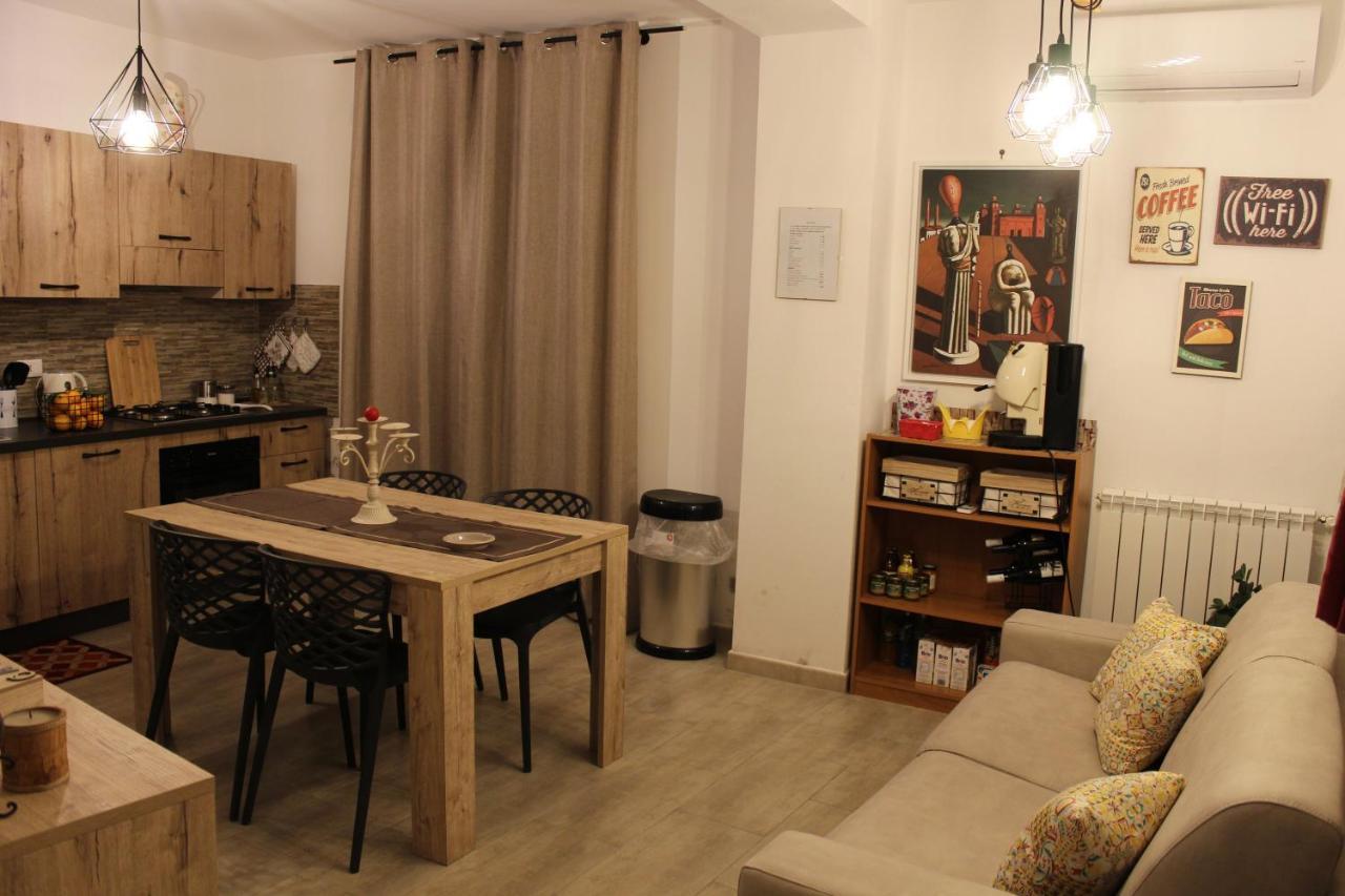 Zisa Home Ai Cantieri Culturali-Facile Posteggio In Strada No Ticket Palermo Buitenkant foto